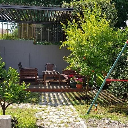 Apartment Fini Tivat Buitenkant foto